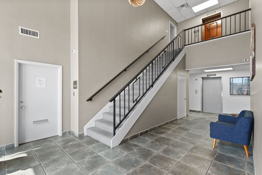 More Photos Of 2700 E Bay Dr, Largo Medical For Sale