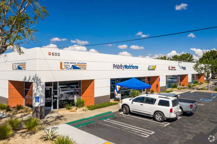 More Photos Of 600 S Grand Ave, Santa Ana Unknown For Lease