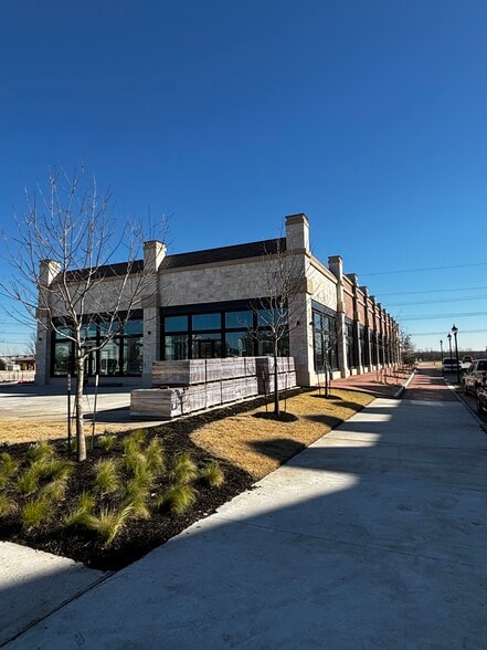 More Photos Of 4400 Bourbon St, Frisco Unknown For Lease