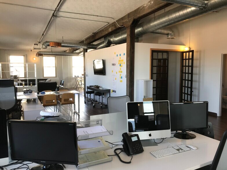 More Photos Of 1008 Race St, Cincinnati Office Residential For Sale