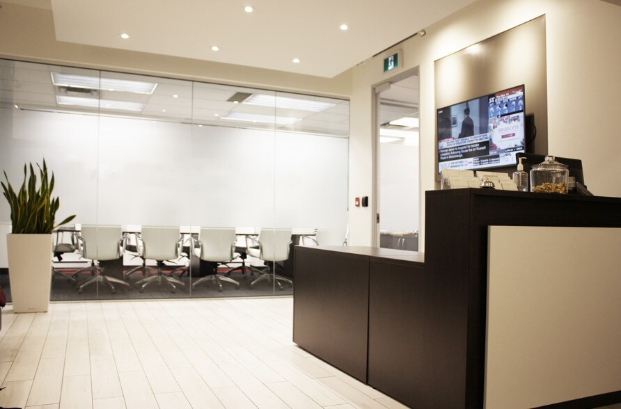 More Photos Of 350 Bay St, Toronto Office For Lease