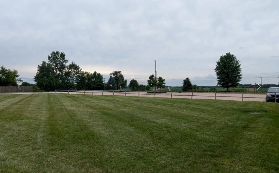 Primary Photo Of 800-A N Main St, Elburn Land For Sale