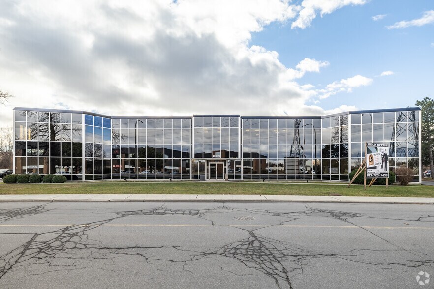 More Photos Of 223 Colonnade Rd, Nepean Office For Lease