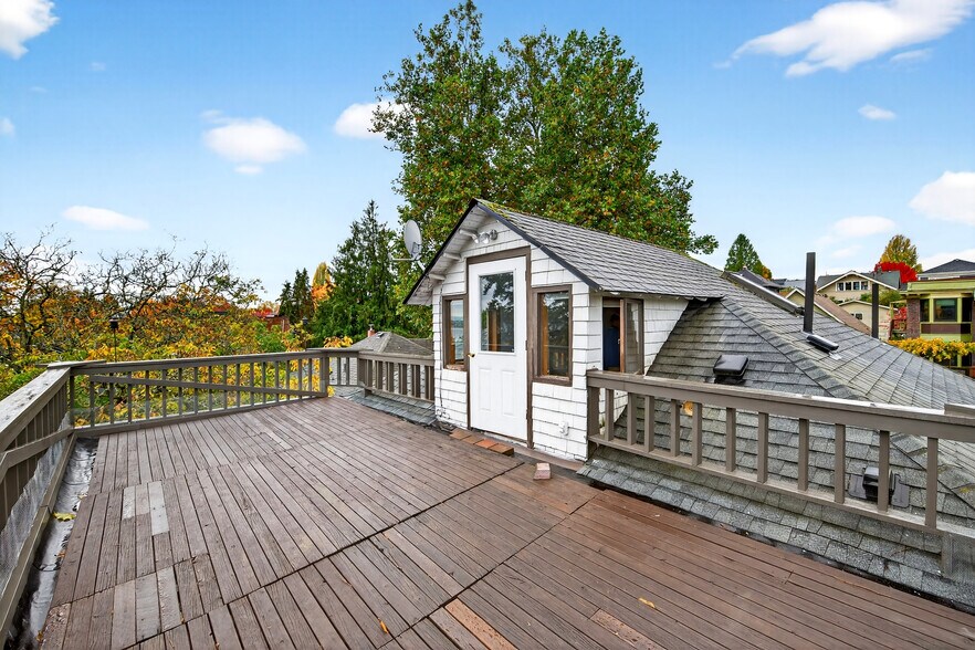 More Photos Of 132 30th Ave, Seattle Apartments For Sale