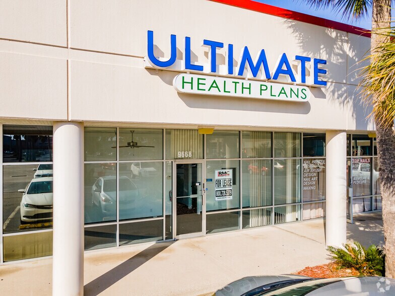 More Photos Of 9550-9690 Us Highway 19, Port Richey Unknown For Lease