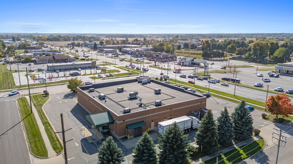 More Photos Of 950 S Centerville Rd, Sturgis Drugstore For Sale