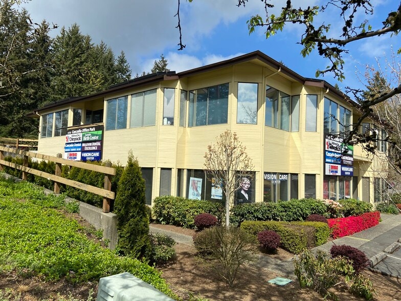More Photos Of 14700 NE 8th St, Bellevue Medical For Lease