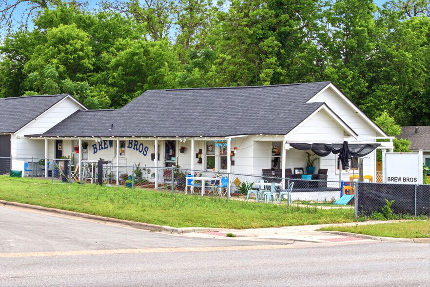 More Photos Of 201 S 31st St, Temple General Retail For Sale