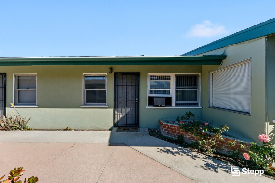 More Photos Of 1825 Stanley Ave, Signal Hill Apartments For Sale