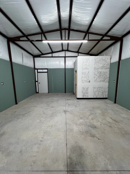 More Photos Of 278555 E 1640 Rd, Marlow Light Distribution For Sale