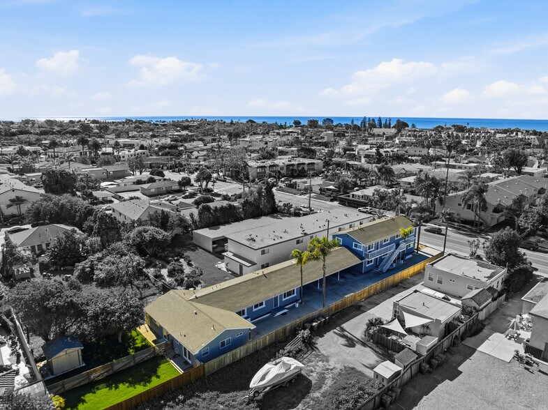 More Photos Of 2652 Jefferson St, Carlsbad Apartments For Sale