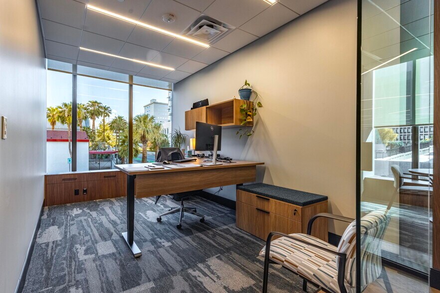More Photos Of 333 S 6th St, Las Vegas Coworking Space