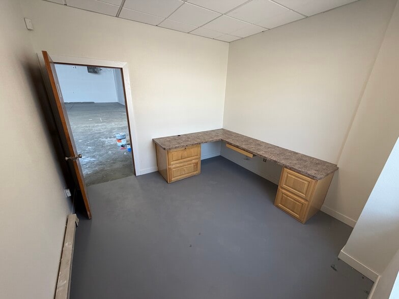 More Photos Of 2649 E Mulberry St, Fort Collins Warehouse For Lease