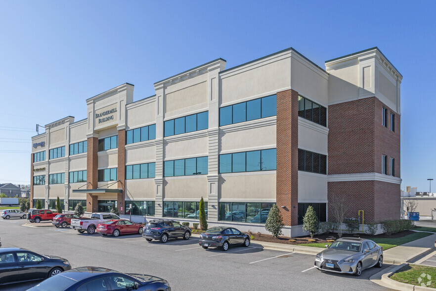 More Photos Of 2391 Brandermill Blvd, Gambrills Medical For Lease