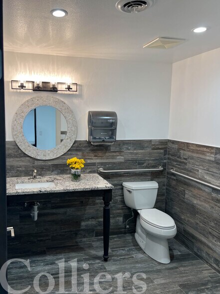 More Photos Of 9601 W State St, Boise Office For Lease