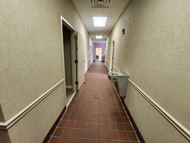 More Photos Of 57 Martin Luther King Dr, Reynolds Medical For Lease