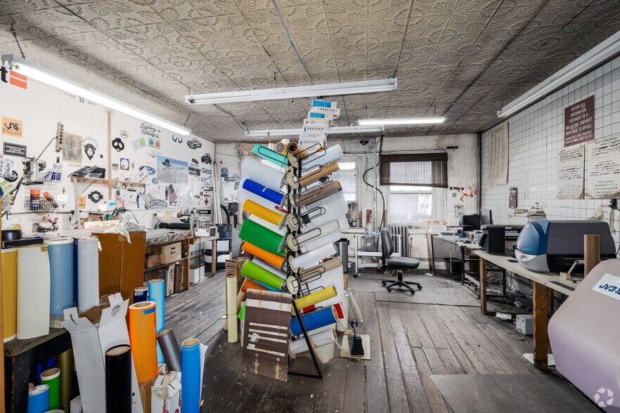 More Photos Of 1215 Race St, Philadelphia General Retail For Sale