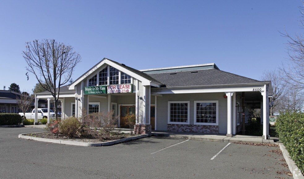 More Photos Of 8500 Gravenstein Hwy, Cotati Freestanding For Sale