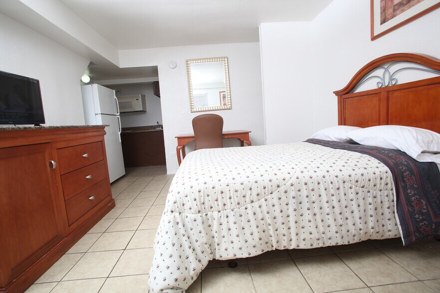 More Photos Of 6200 Melton Rd, Gary Hotel For Sale