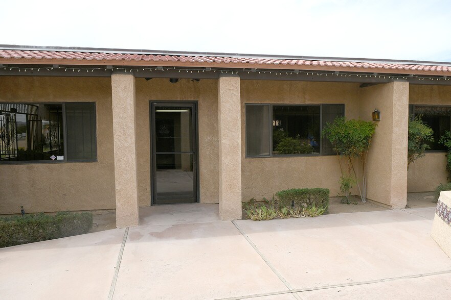More Photos Of 12064 Jacaranda Ave, Hesperia Office For Lease