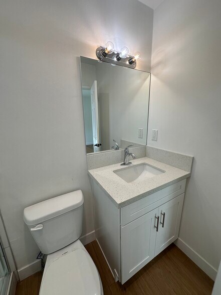 More Photos Of 2226 Voorhees Ave, Redondo Beach Apartments For Sale