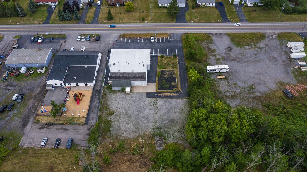 More Photos Of 6640 Lincoln Ave, Lockport Freestanding For Sale