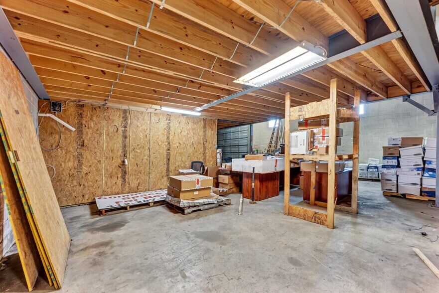 More Photos Of 203 Hershinger Rd, Coraopolis Office For Sale