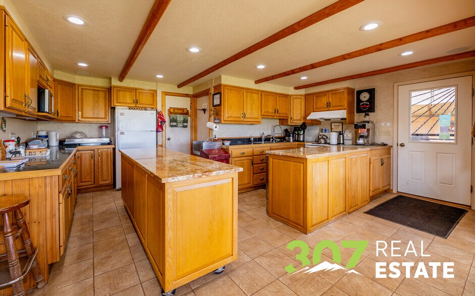 More Photos Of 30 Nielson Trl, Cody Hospitality For Sale