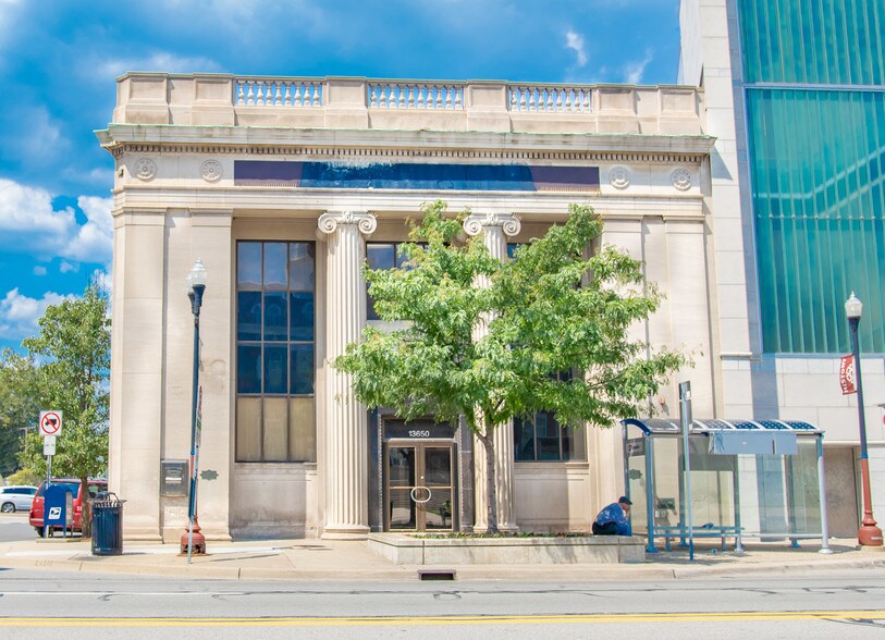 More Photos Of 13650 Michigan Ave, Dearborn Bank For Lease