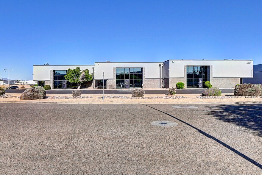 More Photos Of 4830 S 38th St, Phoenix Warehouse For Sale