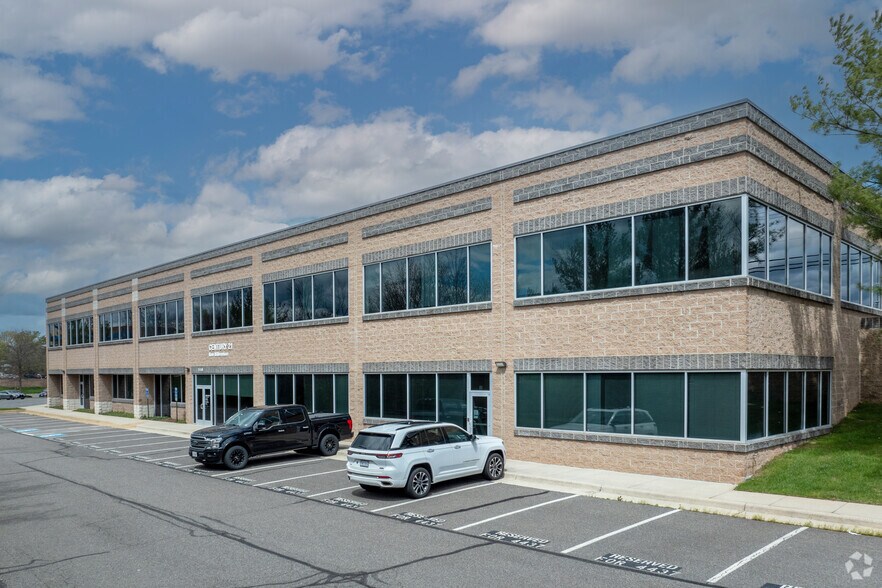 Primary Photo Of 4437 Brookfield Corporate Dr, Chantilly Office For Lease