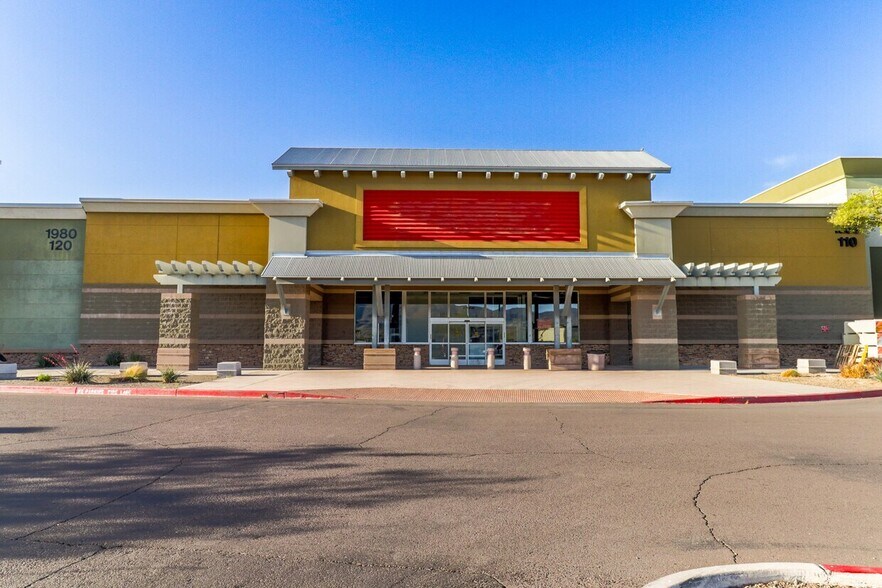 More Photos Of 1976 W Baseline Rd, Phoenix Storefront For Sale