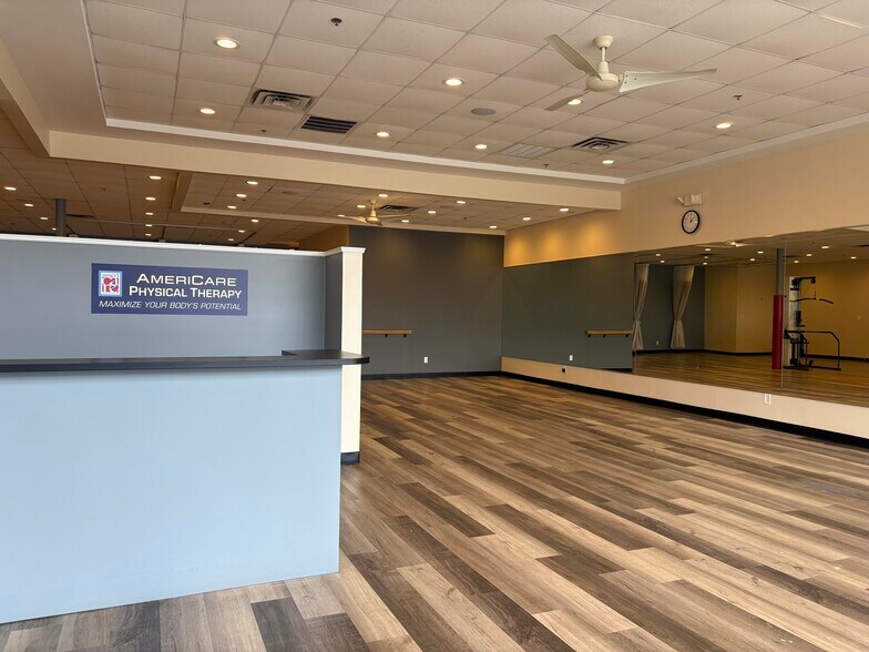 More Photos Of 4 Lexington Ave, East Brunswick Unknown For Lease