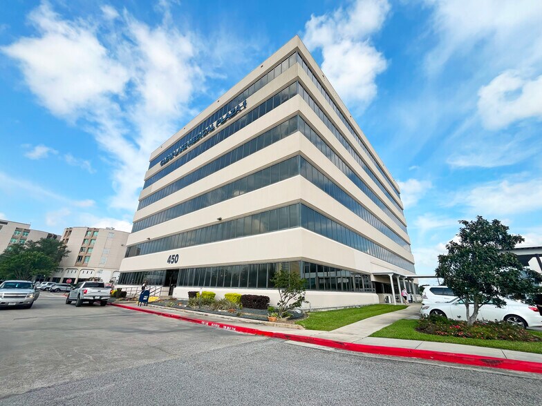 Primary Photo Of 450 Medical Center Blvd, Webster Medical For Lease