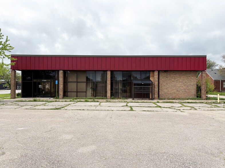 Primary Photo Of 12300 Morang Rd, Detroit Bank For Lease
