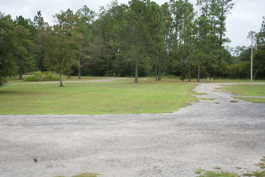 More Photos Of 5040 County Road 218, Middleburg Religious Facility For Sale