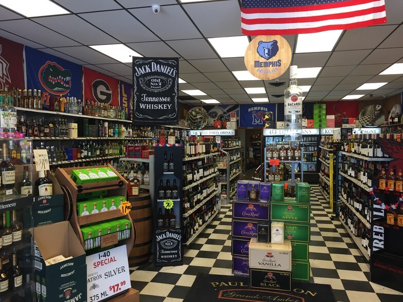 More Photos Of 6149 Macon Rd, Memphis Storefront For Lease