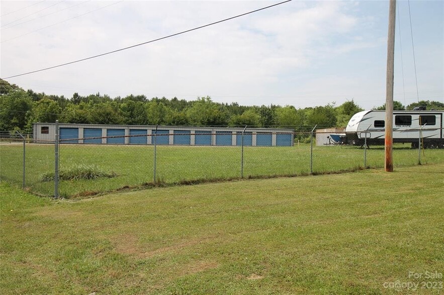 More Photos Of 201 White Jenkins Rd, Bessemer City Self Storage For Sale