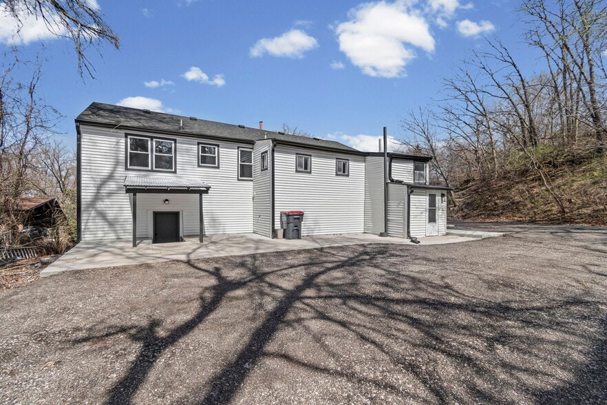 More Photos Of 2015 NW 50th St, Northmoor Religious Facility For Sale