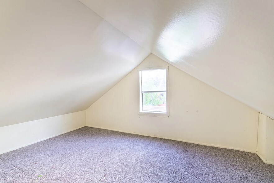 More Photos Of 805 1/2 W Richmond St, Boise Schools For Sale