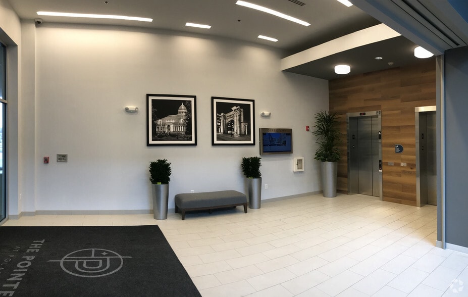 More Photos Of 8922 -5958 Lyra Dr, Columbus Office For Lease