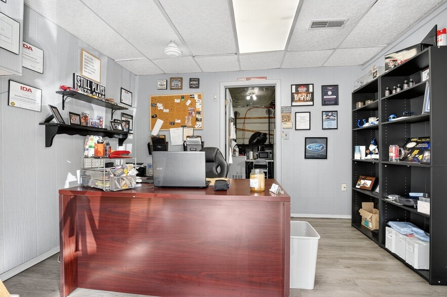 More Photos Of 929 Lititz Pike, Lititz Storefront Retail Office For Sale