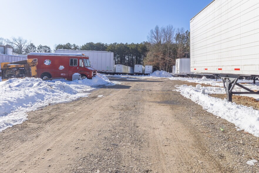 More Photos Of 500 Industrial Dr, Chesilhurst Land For Lease