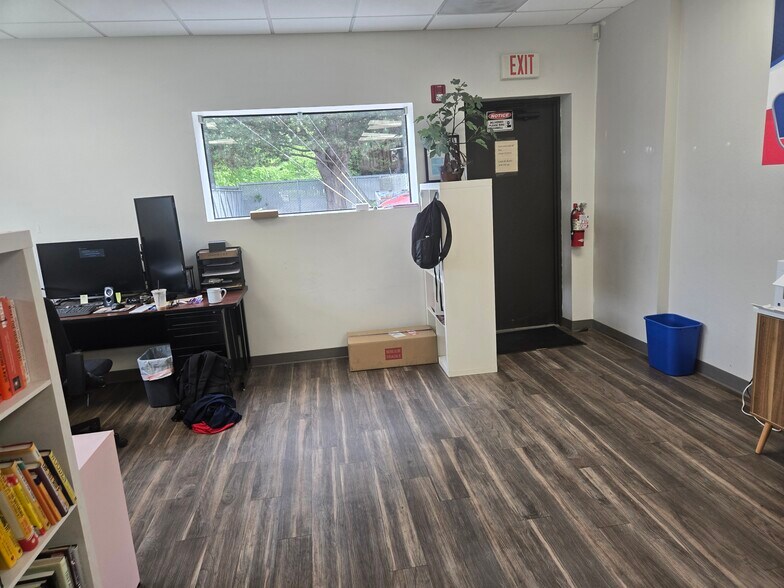 More Photos Of 12323 NE 99th St, Vancouver Warehouse For Lease