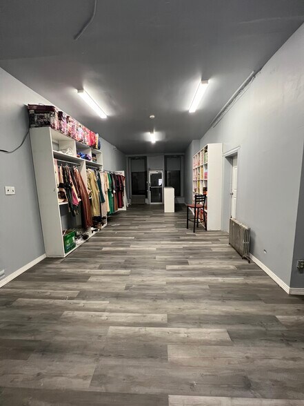 More Photos Of 304-306 S Orange Ave, Newark Storefront Retail Residential For Sale