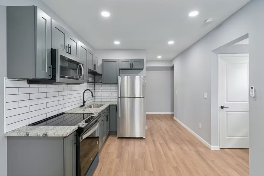 More Photos Of 786-792 Thomas Ave, Columbus Apartments For Sale