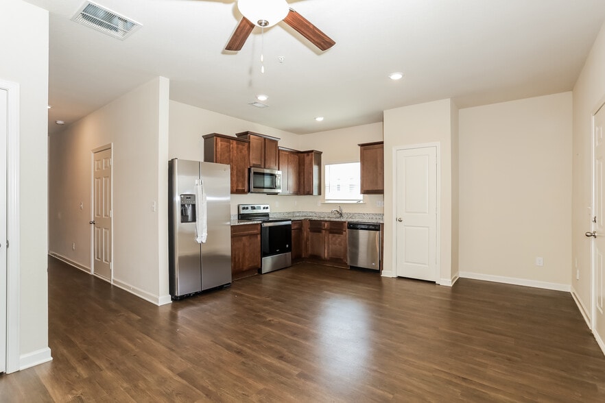 More Photos Of , East Point Multifamily For Sale