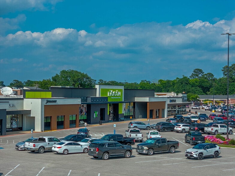 Primary Photo Of 6420-6474 Phelan Blvd, Beaumont General Retail For Sale