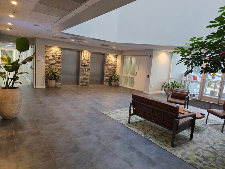 More Photos Of 95 Highland Ave, Bethlehem Office For Lease