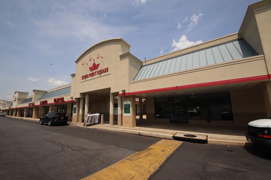 More Photos Of 9900-9990 Liberty Rd, Randallstown Unknown For Lease